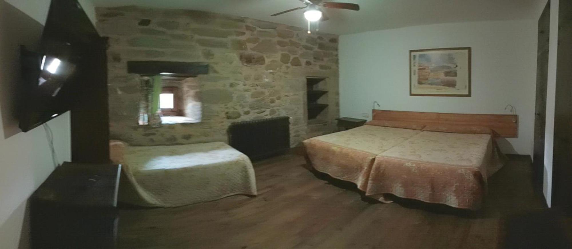 La Posada De Pedrazales Екстер'єр фото