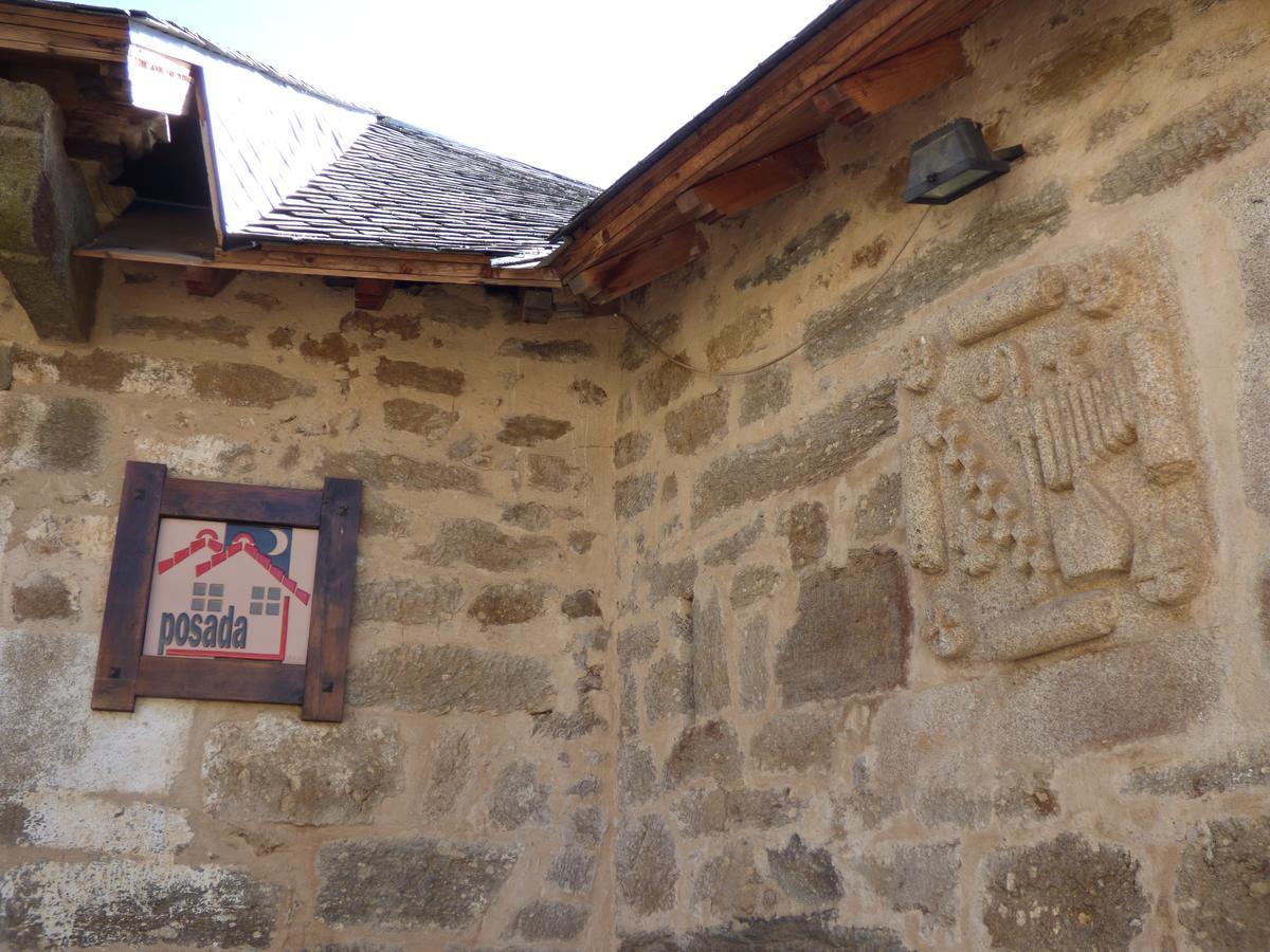 La Posada De Pedrazales Екстер'єр фото
