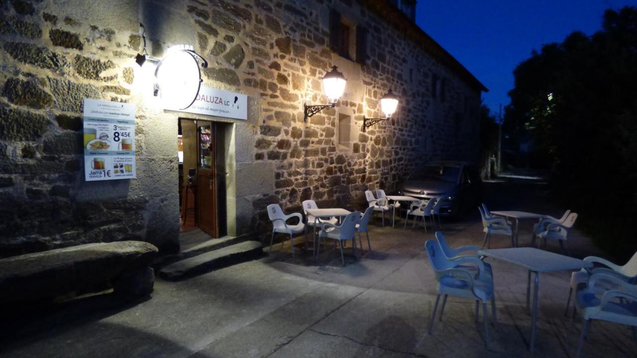 La Posada De Pedrazales Екстер'єр фото